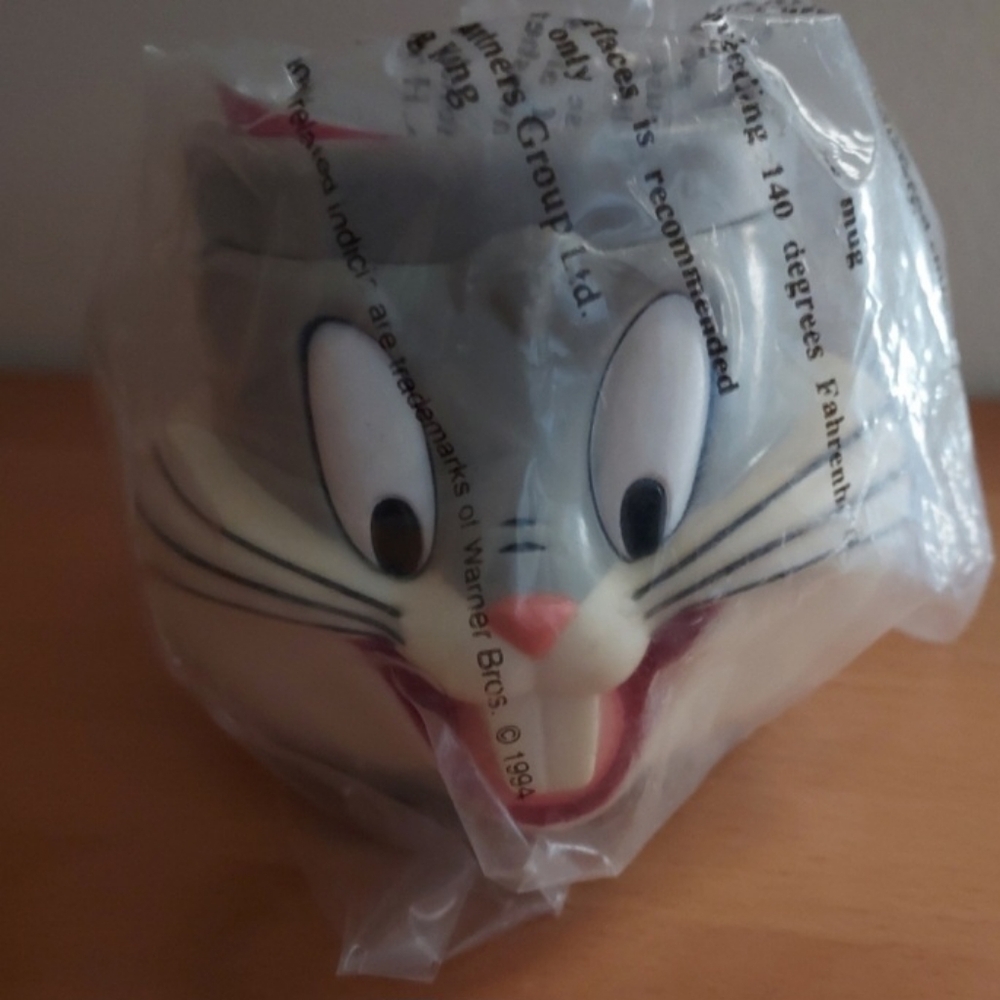 Looney Tunes Bundle of Four Mugs - Picture 6 of 6
